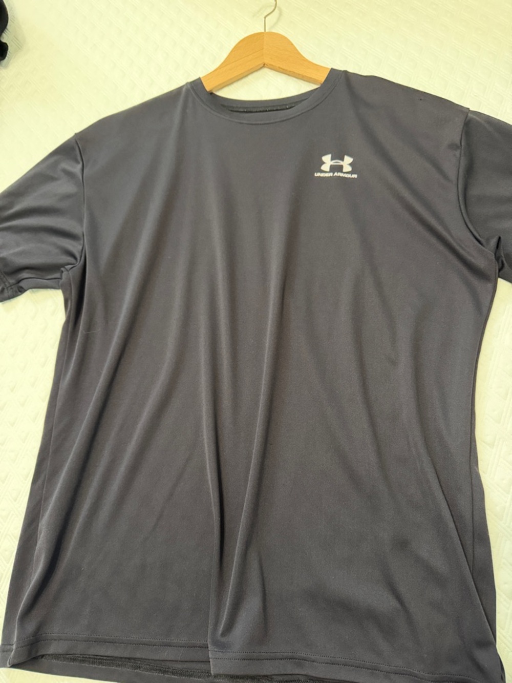 Under Armour Men’s Short Sleeve Performance Tee - Charcoal
